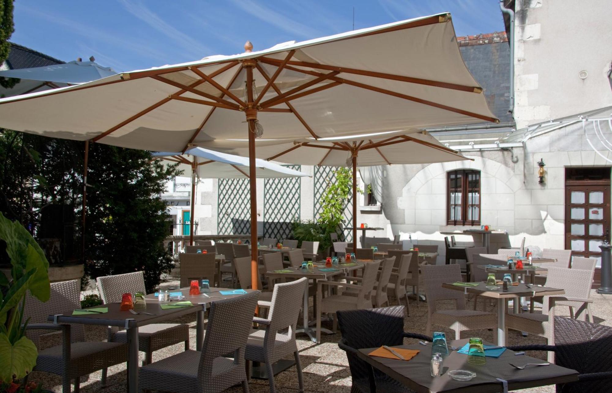 Logis Hotels Restaurant Le Relais שנונסו מראה חיצוני תמונה