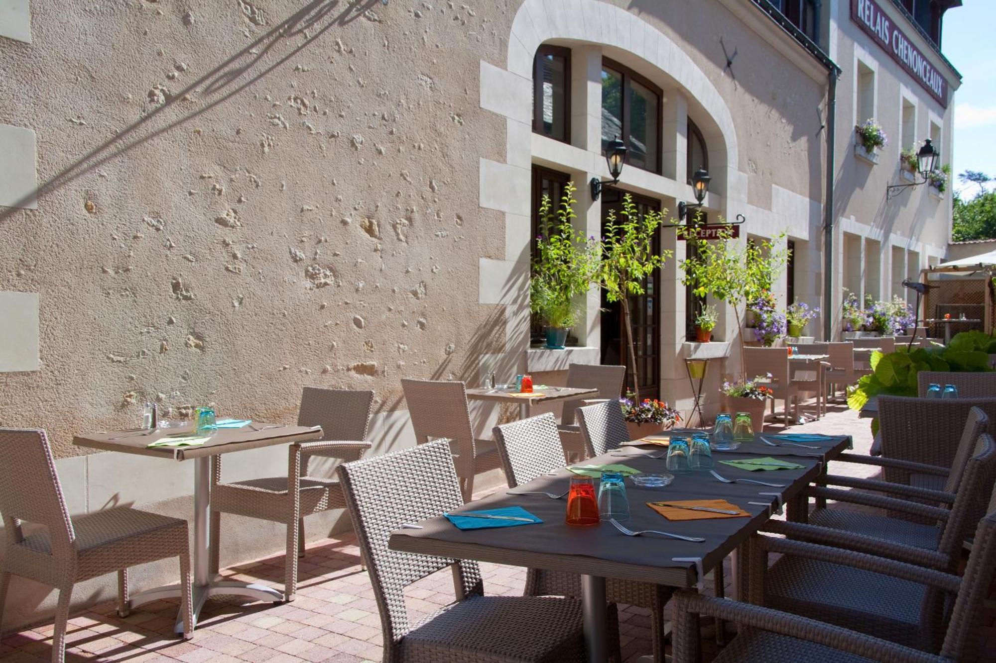 Logis Hotels Restaurant Le Relais שנונסו מראה חיצוני תמונה
