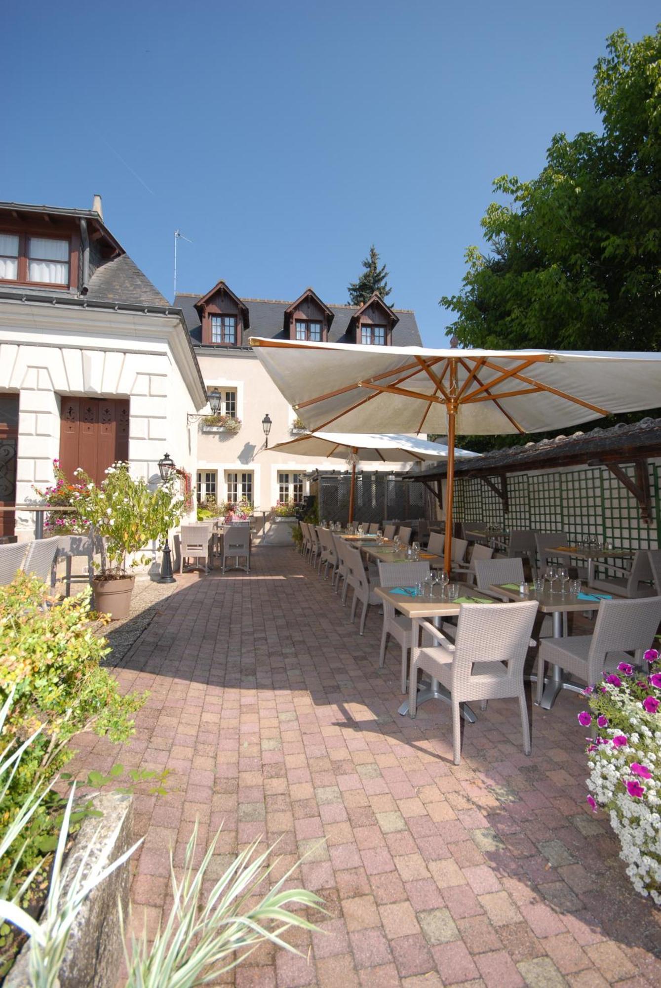 Logis Hotels Restaurant Le Relais שנונסו מראה חיצוני תמונה