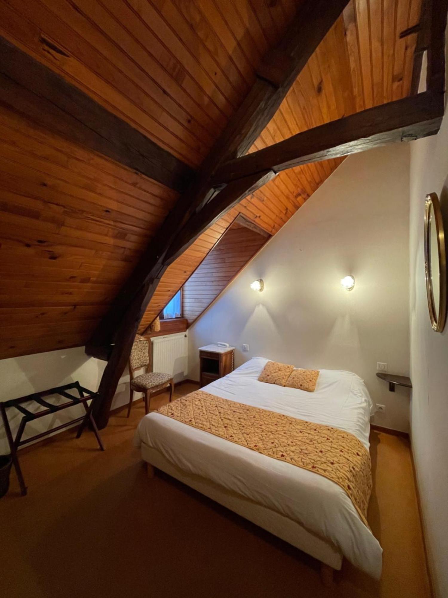 Logis Hotels Restaurant Le Relais שנונסו מראה חיצוני תמונה