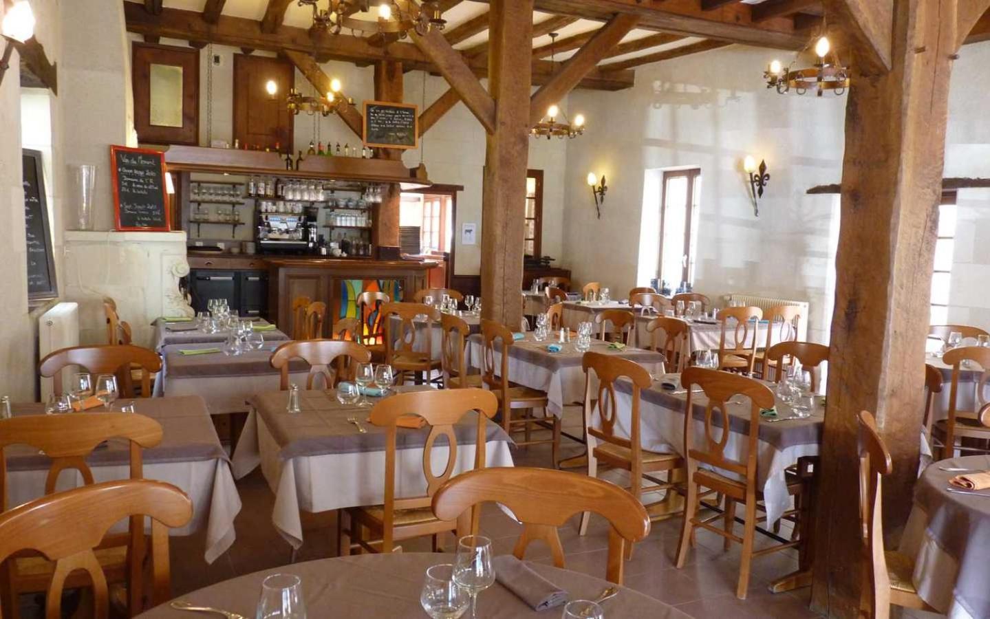 Logis Hotels Restaurant Le Relais שנונסו מראה חיצוני תמונה